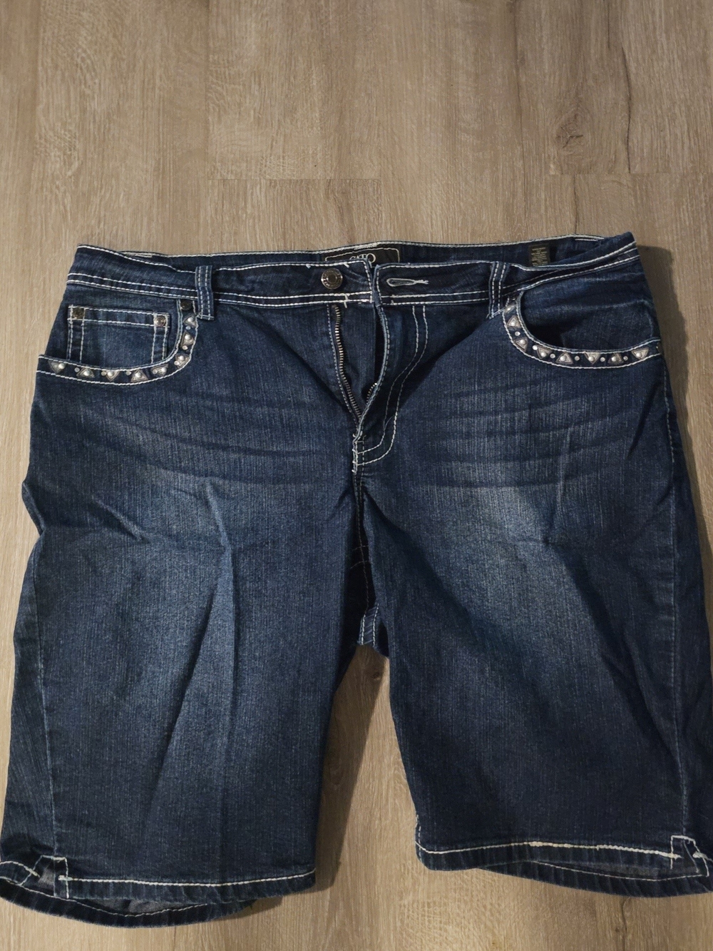 Cato Dark Blue Denim Ankle/Cropped Jeans with Studded Pocket Trim